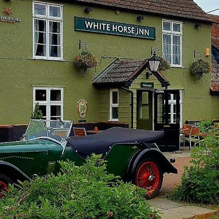 The White Horse Inn Barton  エクステリア 写真