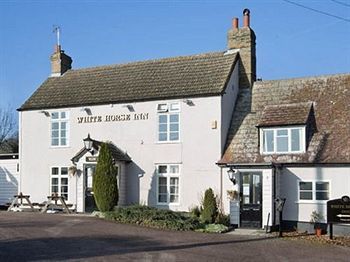 The White Horse Inn Barton  エクステリア 写真