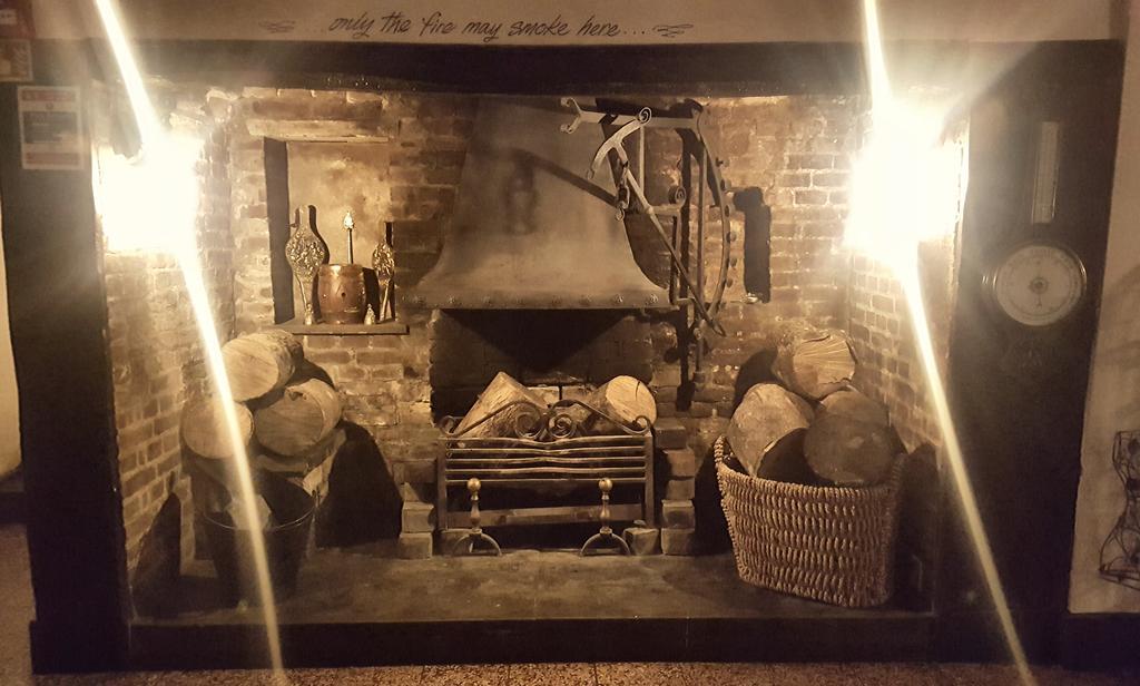 The White Horse Inn Barton  エクステリア 写真